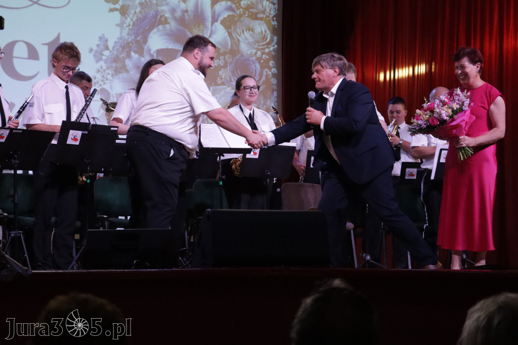 Fotorelacja: Koncert MUZYCZNY BUKIET DLA MAMY w Koziegłowach