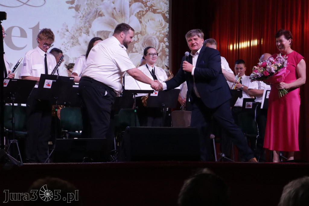 Fotorelacja: Koncert MUZYCZNY BUKIET DLA MAMY w Koziegłowach