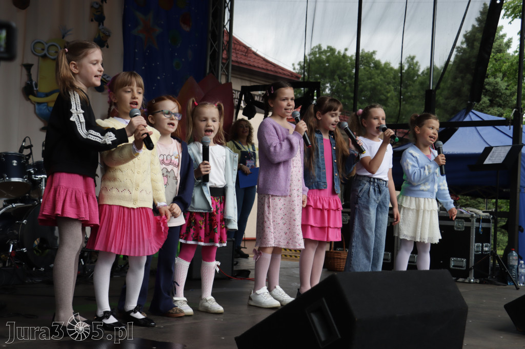 Fotorelacja: Gminny Dzień Dziecka w Poraju