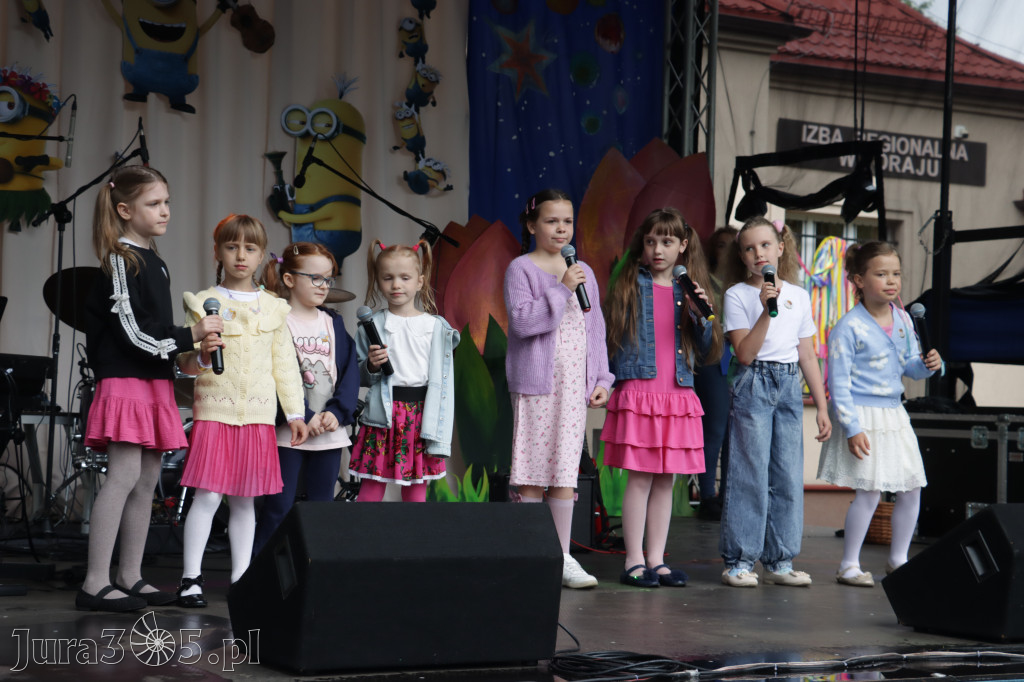 Fotorelacja: Gminny Dzień Dziecka w Poraju