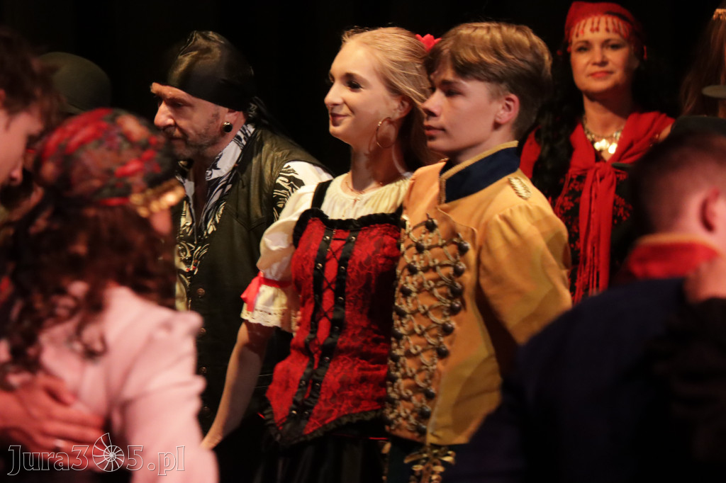 Fotorelacja I: Spektakl operetkowy 