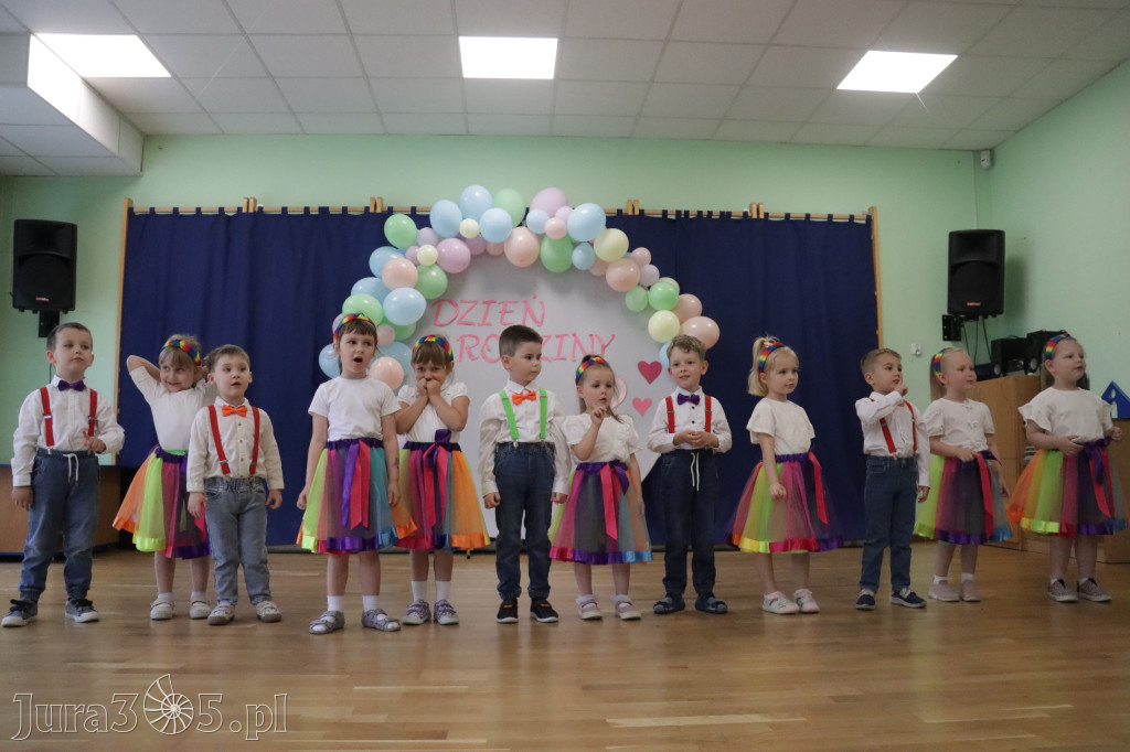 Fotorelacja I: Festyn Rodzinny w Przedszkolu Integracyjnym nr 3 w Zawierciu