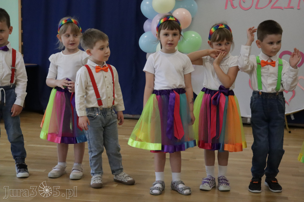 Fotorelacja I: Festyn Rodzinny w Przedszkolu Integracyjnym nr 3 w Zawierciu