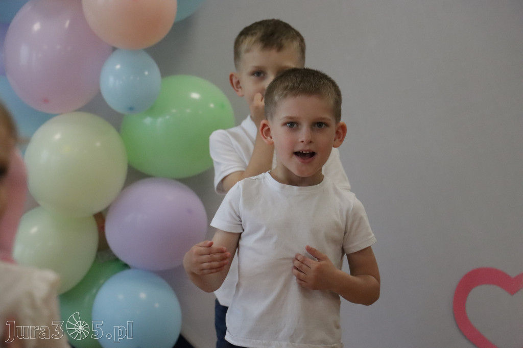 Fotorelacja I: Festyn Rodzinny w Przedszkolu Integracyjnym nr 3 w Zawierciu