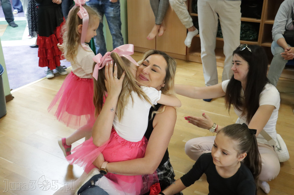 Fotorelacja I: Festyn Rodzinny w Przedszkolu Integracyjnym nr 3 w Zawierciu