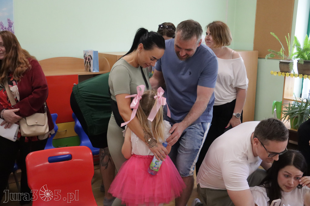 Fotorelacja I: Festyn Rodzinny w Przedszkolu Integracyjnym nr 3 w Zawierciu