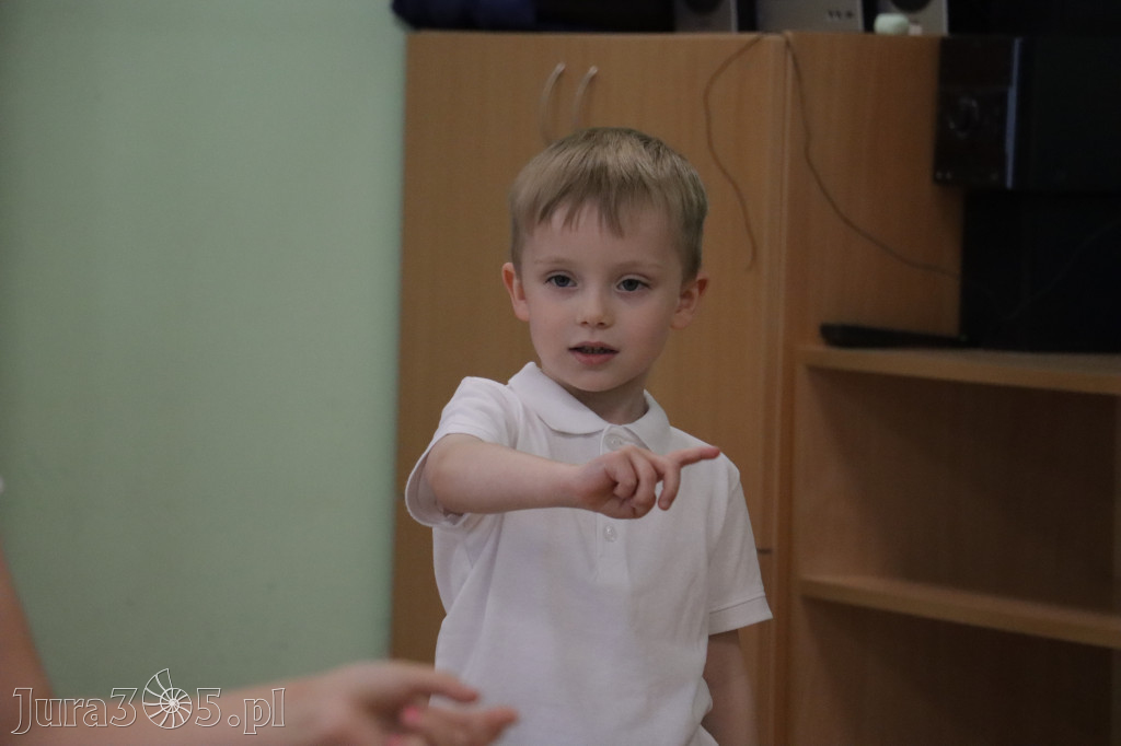 Fotorelacja I: Festyn Rodzinny w Przedszkolu Integracyjnym nr 3 w Zawierciu