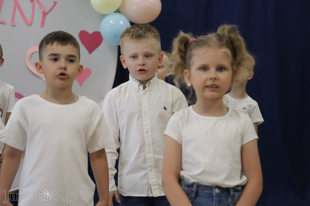 Fotorelacja I: Festyn Rodzinny w Przedszkolu Integracyjnym nr 3 w Zawierciu