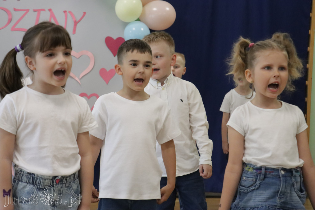 Fotorelacja I: Festyn Rodzinny w Przedszkolu Integracyjnym nr 3 w Zawierciu