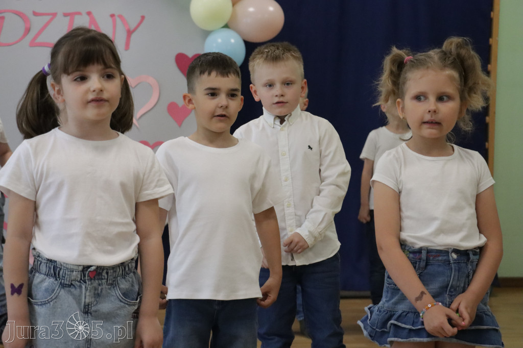 Fotorelacja I: Festyn Rodzinny w Przedszkolu Integracyjnym nr 3 w Zawierciu