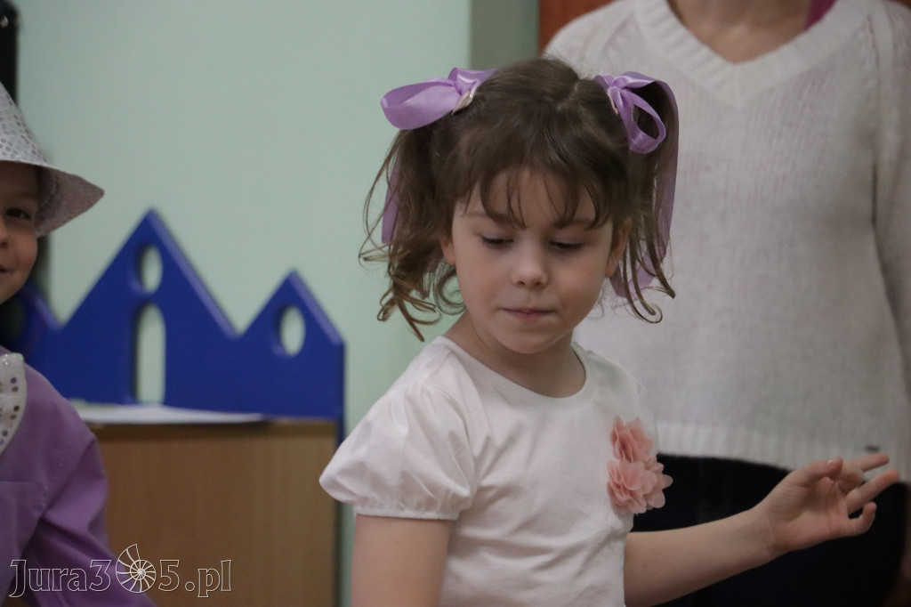 Fotorelacja II: Festyn Rodzinny w Przedszkolu Integracyjnym nr 3 w Zawierciu