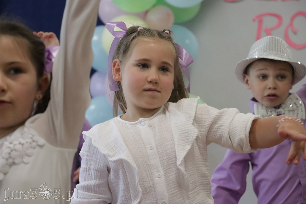 Fotorelacja II: Festyn Rodzinny w Przedszkolu Integracyjnym nr 3 w Zawierciu
