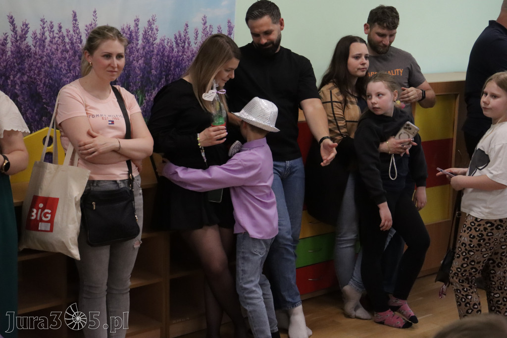 Fotorelacja II: Festyn Rodzinny w Przedszkolu Integracyjnym nr 3 w Zawierciu