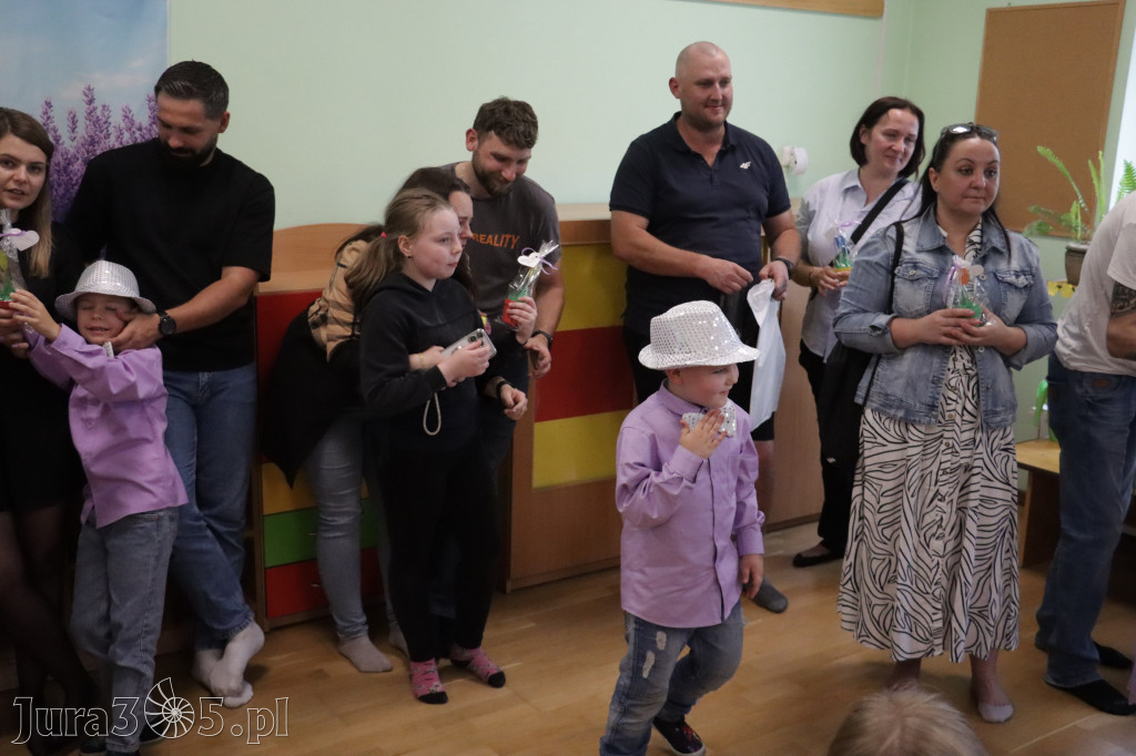 Fotorelacja II: Festyn Rodzinny w Przedszkolu Integracyjnym nr 3 w Zawierciu