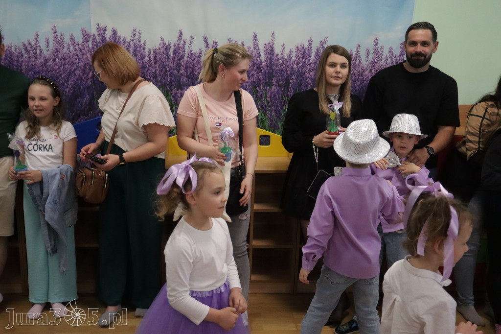 Fotorelacja II: Festyn Rodzinny w Przedszkolu Integracyjnym nr 3 w Zawierciu
