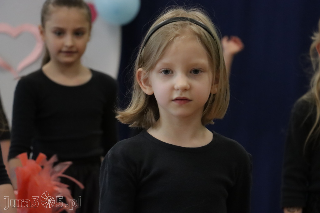 Fotorelacja II: Festyn Rodzinny w Przedszkolu Integracyjnym nr 3 w Zawierciu