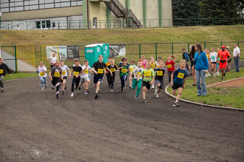 Fotorelacja I: Promar Run 4 Bieg Zawierciański  Foto. Wojtek Standerski