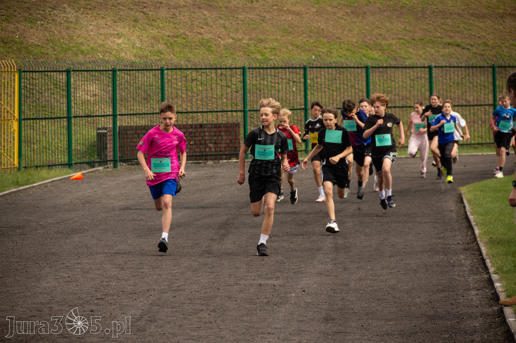 Fotorelacja I: Promar Run 4 Bieg Zawierciański  Foto. Wojtek Standerski