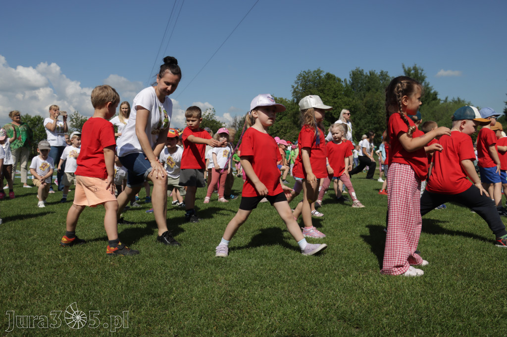 Fotorelacja I: Gminna Spartakiada Przedszkolaków w Poraju