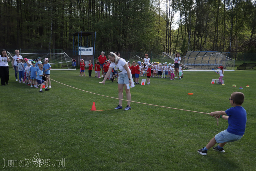 Fotorelacja I: Gminna Spartakiada Przedszkolaków w Poraju