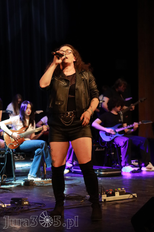 Fotorelacja: Podsumowanie roku szkolnego - Jurajska Szkoła Rocka w MOK Zawiercie