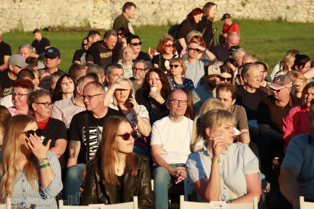 Fotorelacja I: KONCERT ROCKOWO SYMFONICZNY - Zamek Ogrodzieniec