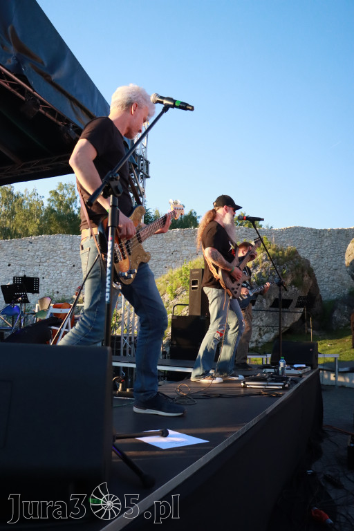 Fotorelacja I: KONCERT ROCKOWO SYMFONICZNY - Zamek Ogrodzieniec