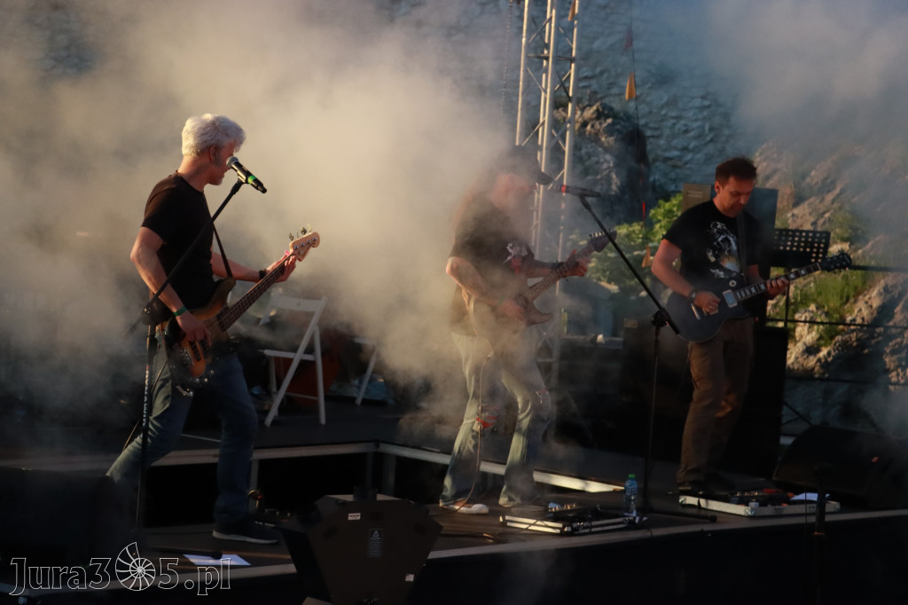 Fotorelacja I: KONCERT ROCKOWO SYMFONICZNY - Zamek Ogrodzieniec