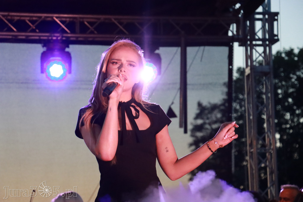 Fotorelacja I: KONCERT ROCKOWO SYMFONICZNY - Zamek Ogrodzieniec