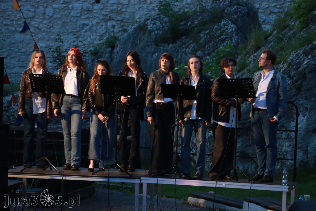 Fotorelacja I: KONCERT ROCKOWO SYMFONICZNY - Zamek Ogrodzieniec