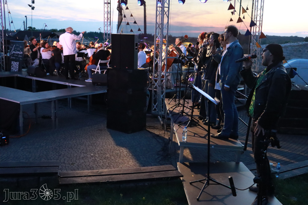 Fotorelacja I: KONCERT ROCKOWO SYMFONICZNY - Zamek Ogrodzieniec