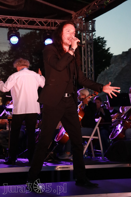 Fotorelacja I: KONCERT ROCKOWO SYMFONICZNY - Zamek Ogrodzieniec