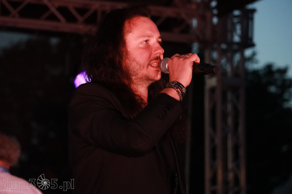 Fotorelacja I: KONCERT ROCKOWO SYMFONICZNY - Zamek Ogrodzieniec