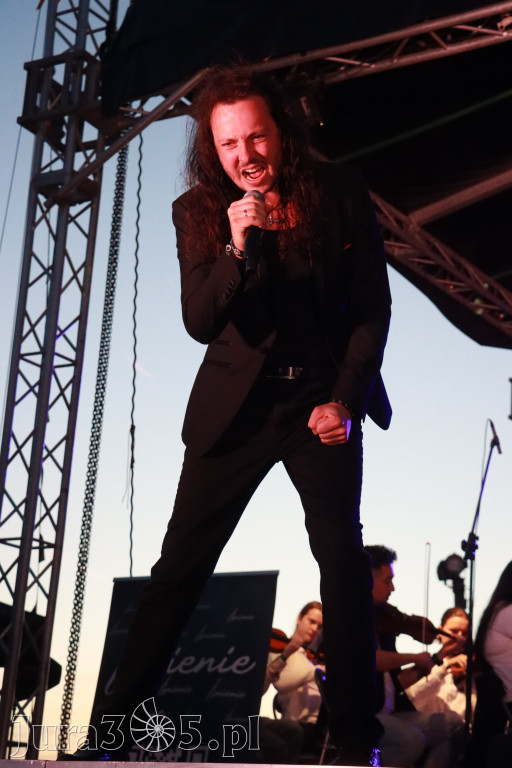 Fotorelacja I: KONCERT ROCKOWO SYMFONICZNY - Zamek Ogrodzieniec