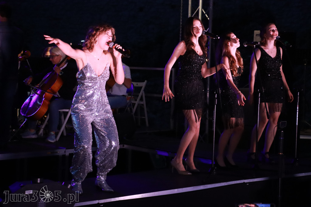 Fotorelacja I: KONCERT ROCKOWO SYMFONICZNY - Zamek Ogrodzieniec