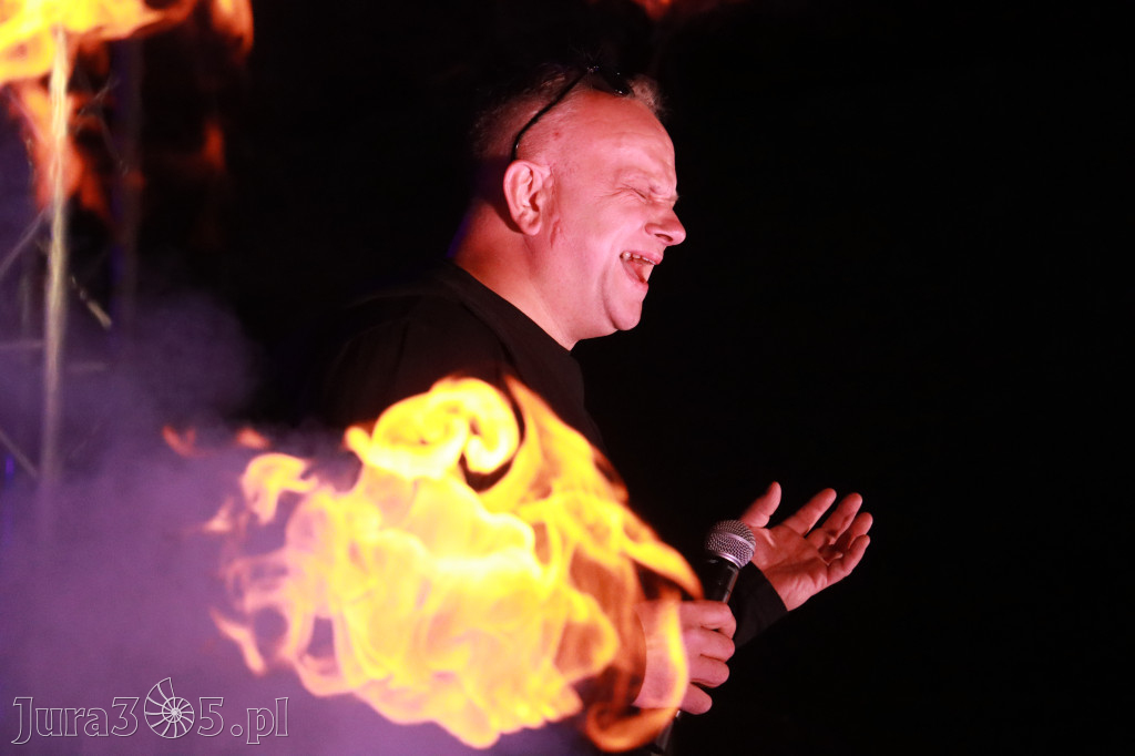 Fotorelacja II: KONCERT ROCKOWO SYMFONICZNY - Zamek Ogrodzieniec