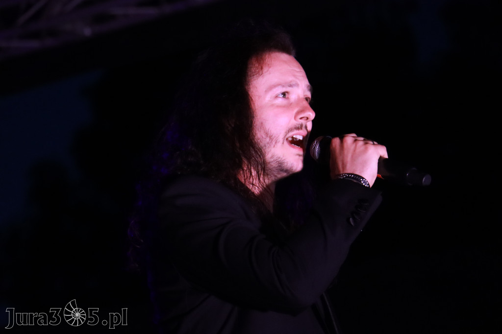 Fotorelacja II: KONCERT ROCKOWO SYMFONICZNY - Zamek Ogrodzieniec