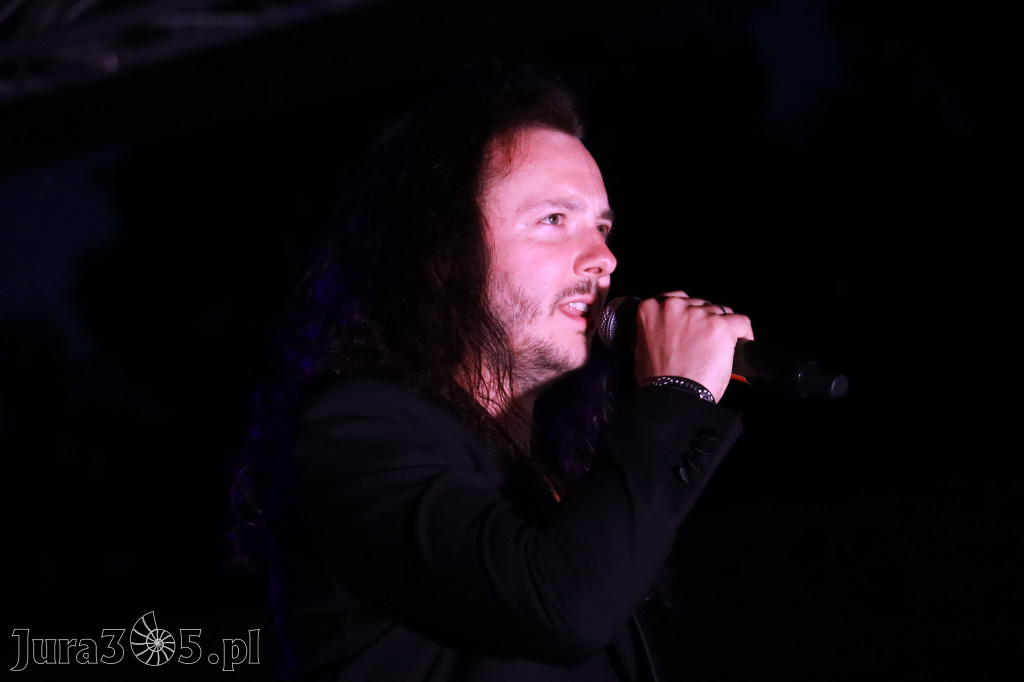 Fotorelacja II: KONCERT ROCKOWO SYMFONICZNY - Zamek Ogrodzieniec