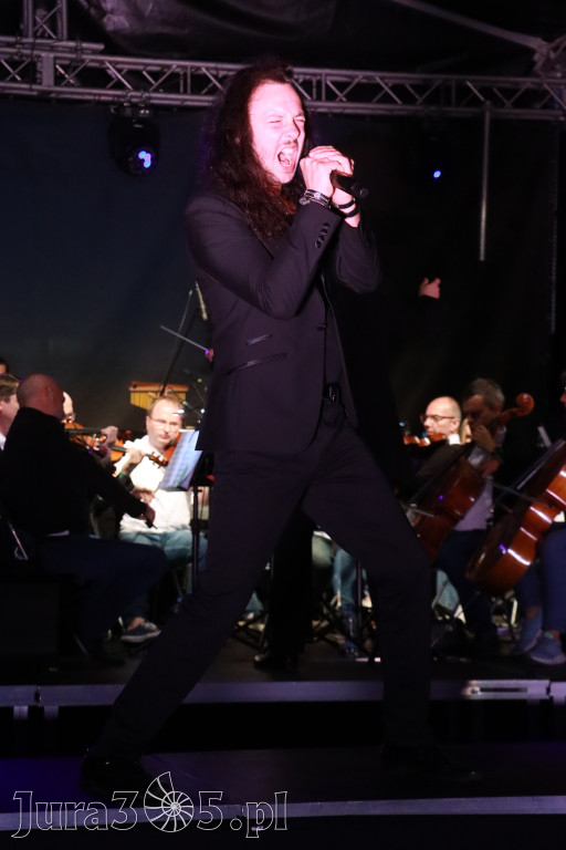 Fotorelacja II: KONCERT ROCKOWO SYMFONICZNY - Zamek Ogrodzieniec