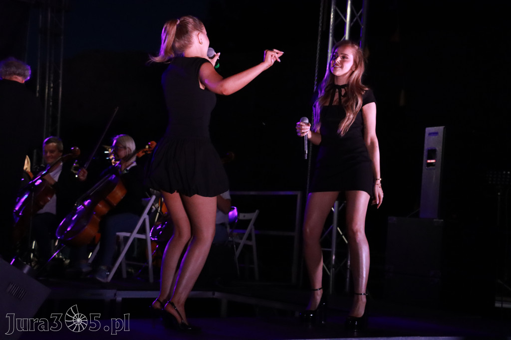 Fotorelacja II: KONCERT ROCKOWO SYMFONICZNY - Zamek Ogrodzieniec