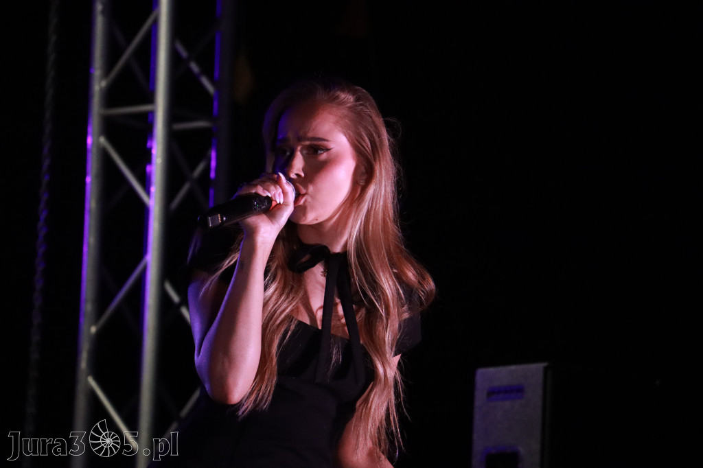 Fotorelacja II: KONCERT ROCKOWO SYMFONICZNY - Zamek Ogrodzieniec
