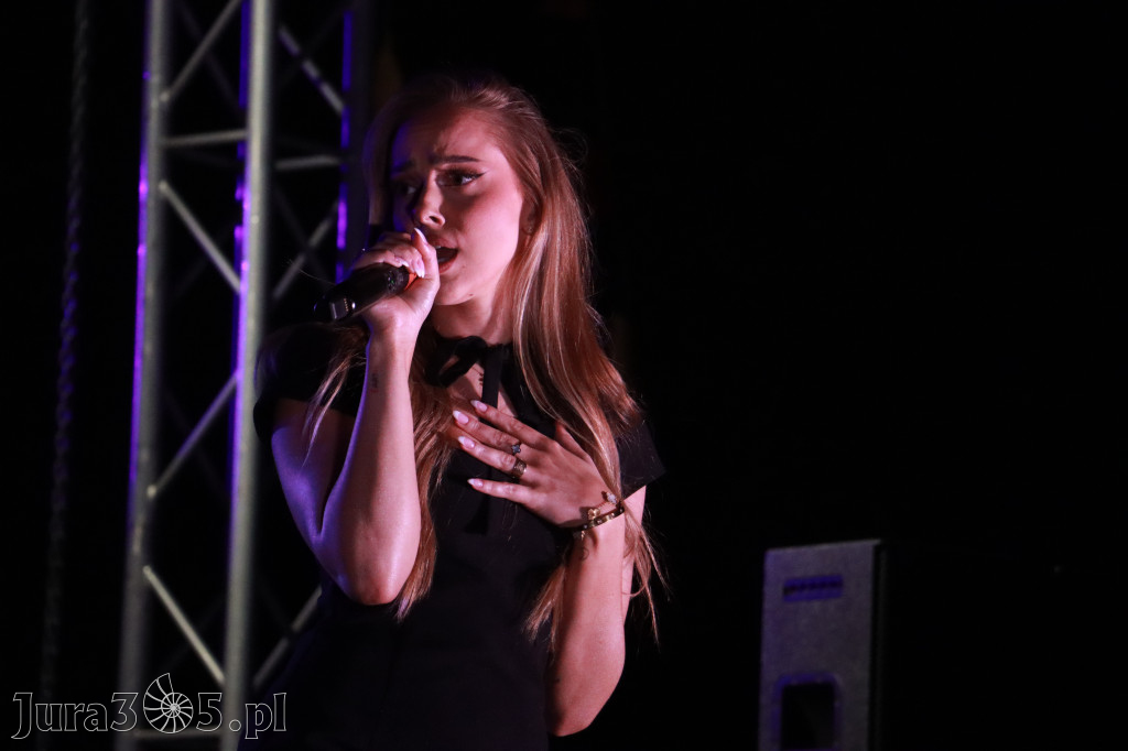 Fotorelacja II: KONCERT ROCKOWO SYMFONICZNY - Zamek Ogrodzieniec