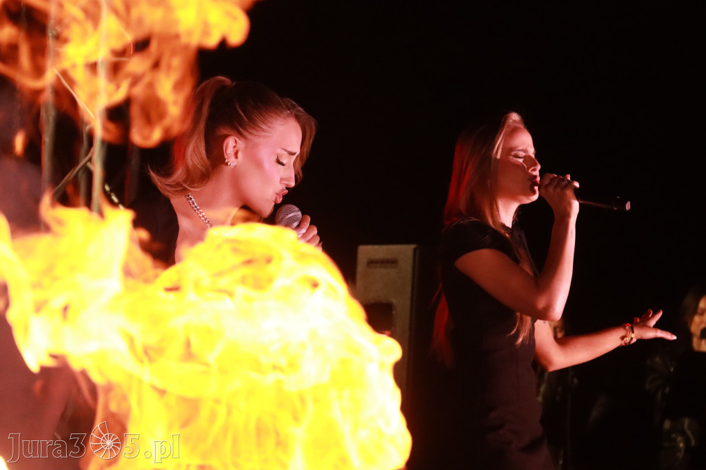 Fotorelacja II: KONCERT ROCKOWO SYMFONICZNY - Zamek Ogrodzieniec