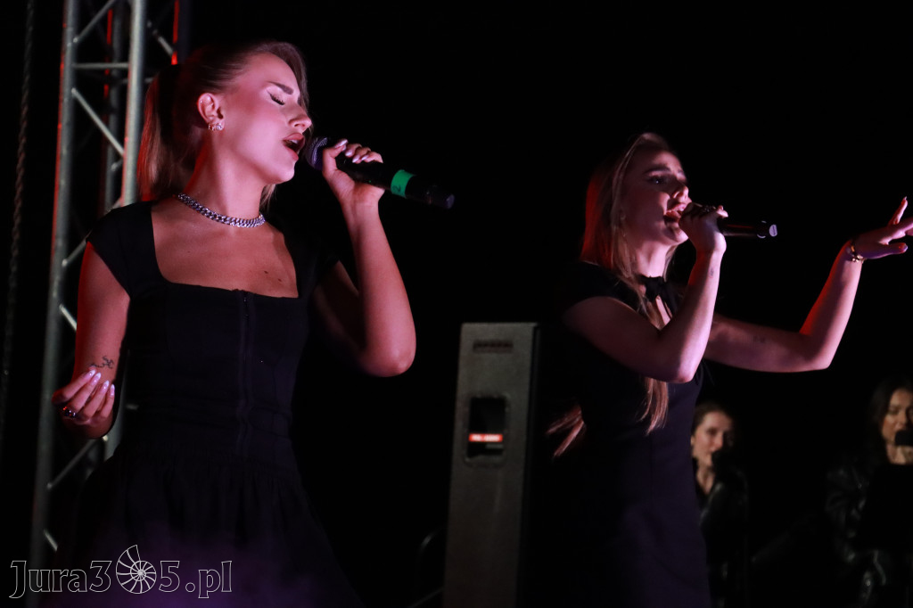Fotorelacja II: KONCERT ROCKOWO SYMFONICZNY - Zamek Ogrodzieniec