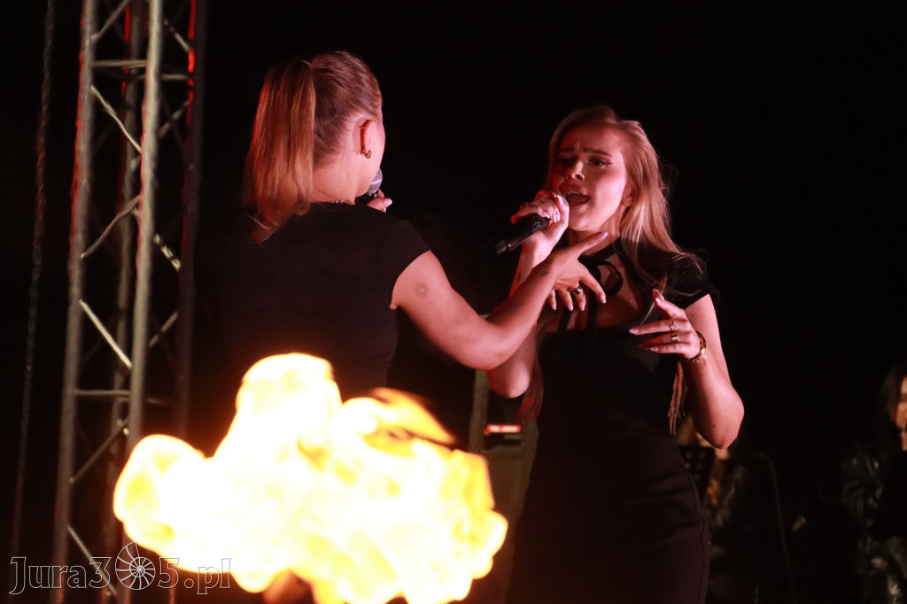 Fotorelacja II: KONCERT ROCKOWO SYMFONICZNY - Zamek Ogrodzieniec