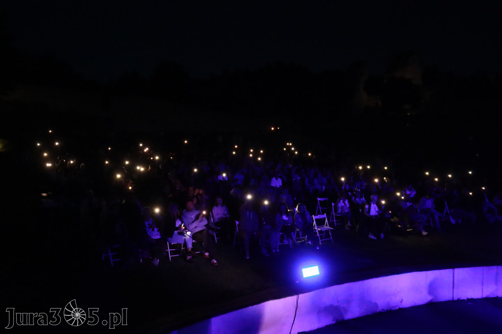 Fotorelacja II: KONCERT ROCKOWO SYMFONICZNY - Zamek Ogrodzieniec