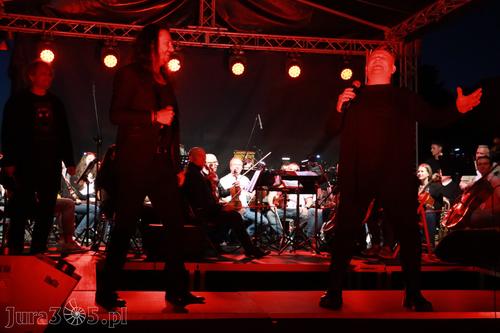 Fotorelacja II: KONCERT ROCKOWO SYMFONICZNY - Zamek Ogrodzieniec