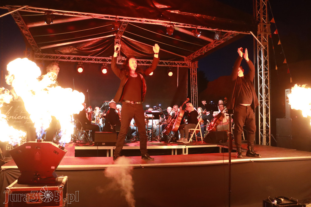 Fotorelacja II: KONCERT ROCKOWO SYMFONICZNY - Zamek Ogrodzieniec
