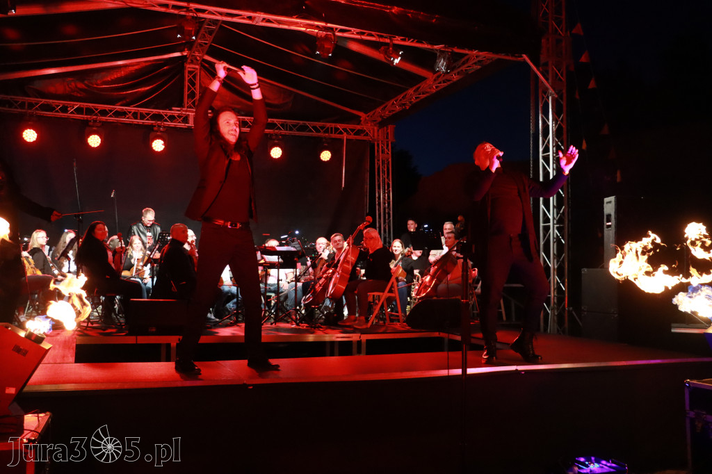 Fotorelacja II: KONCERT ROCKOWO SYMFONICZNY - Zamek Ogrodzieniec