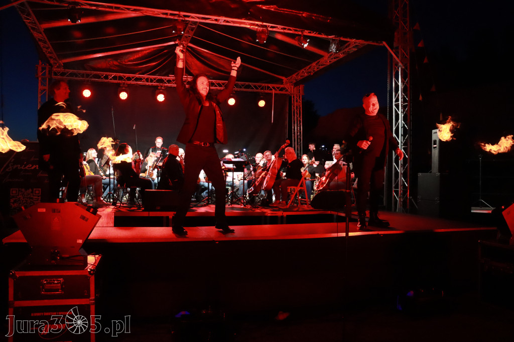 Fotorelacja II: KONCERT ROCKOWO SYMFONICZNY - Zamek Ogrodzieniec